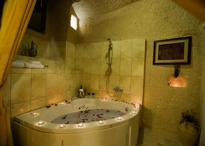 Babayan Evi Cave イン