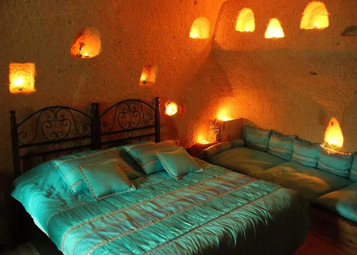 Babayan Evi Cave 3* ウルギュップ